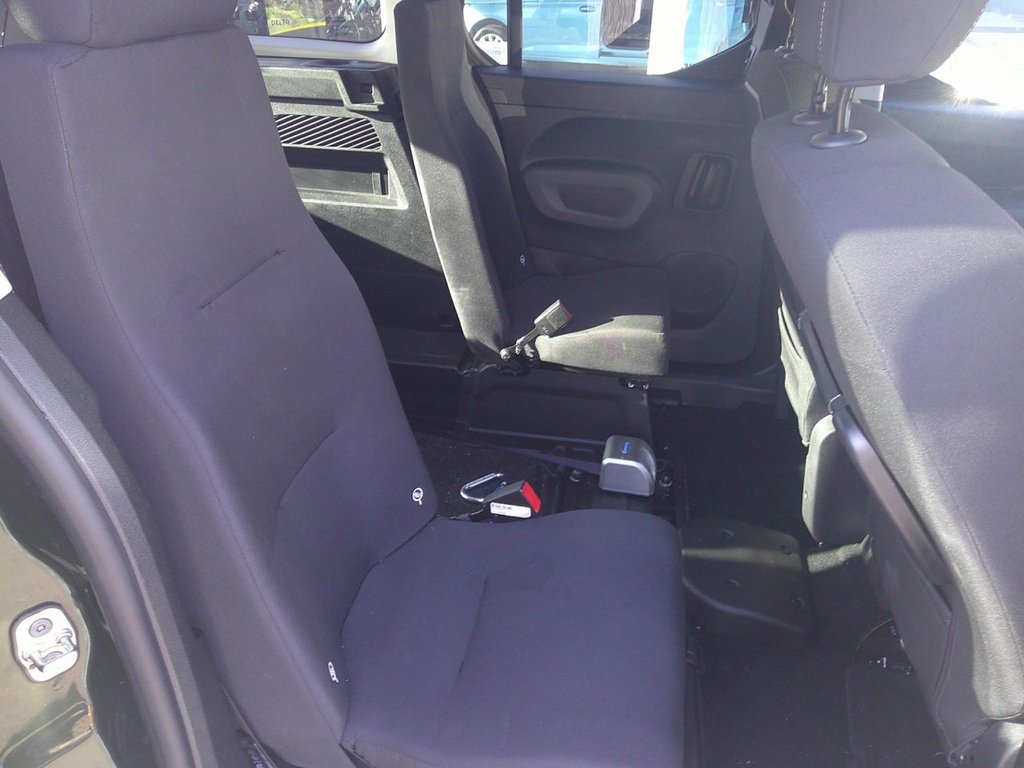 Used Peugeot Rifter 2024 for sale - 76647209: Photo 20