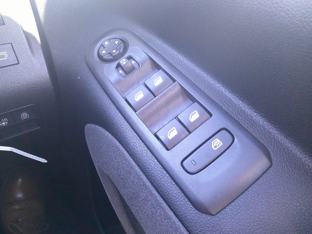 Used Peugeot Rifter 2024 for sale - 76647209: Photo 22