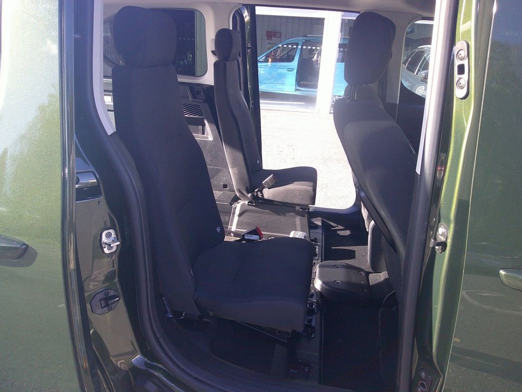 Used Peugeot Rifter 2024 for sale - 76647209: Photo 32