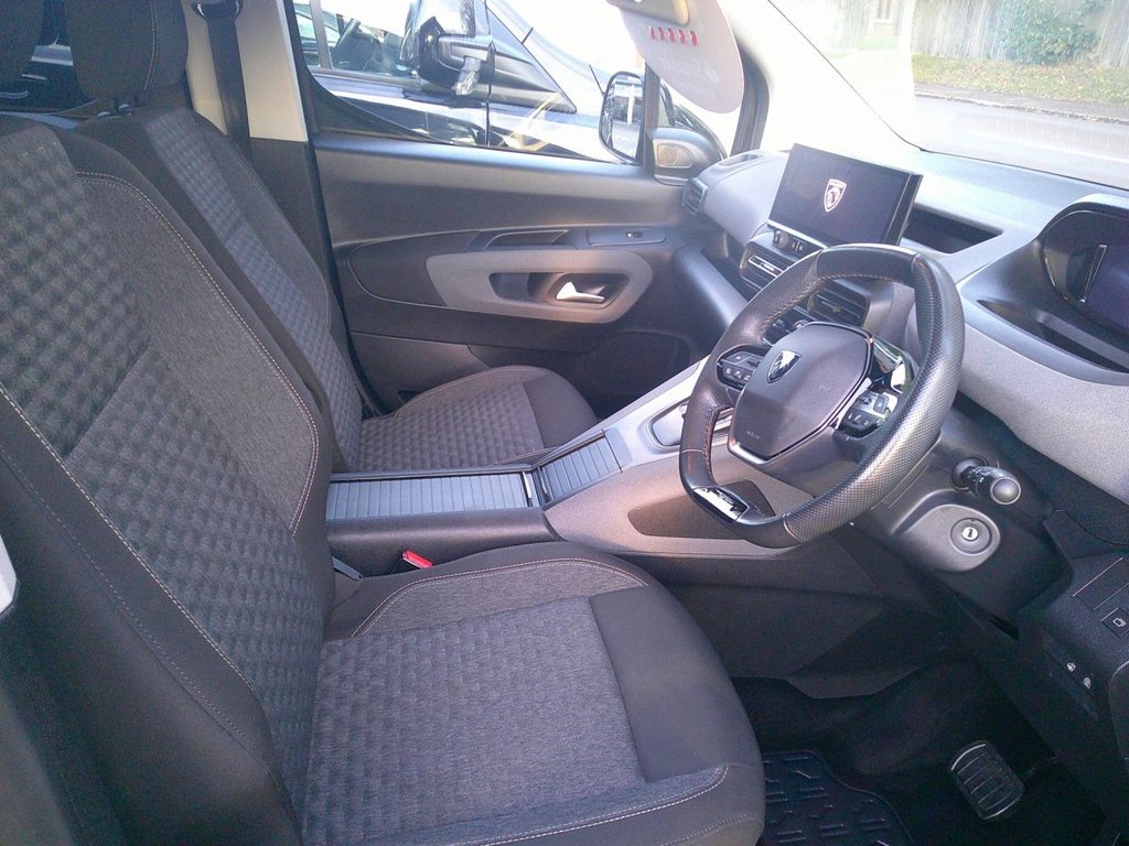 Used Peugeot Rifter 2024 for sale - 76647209: Photo 8