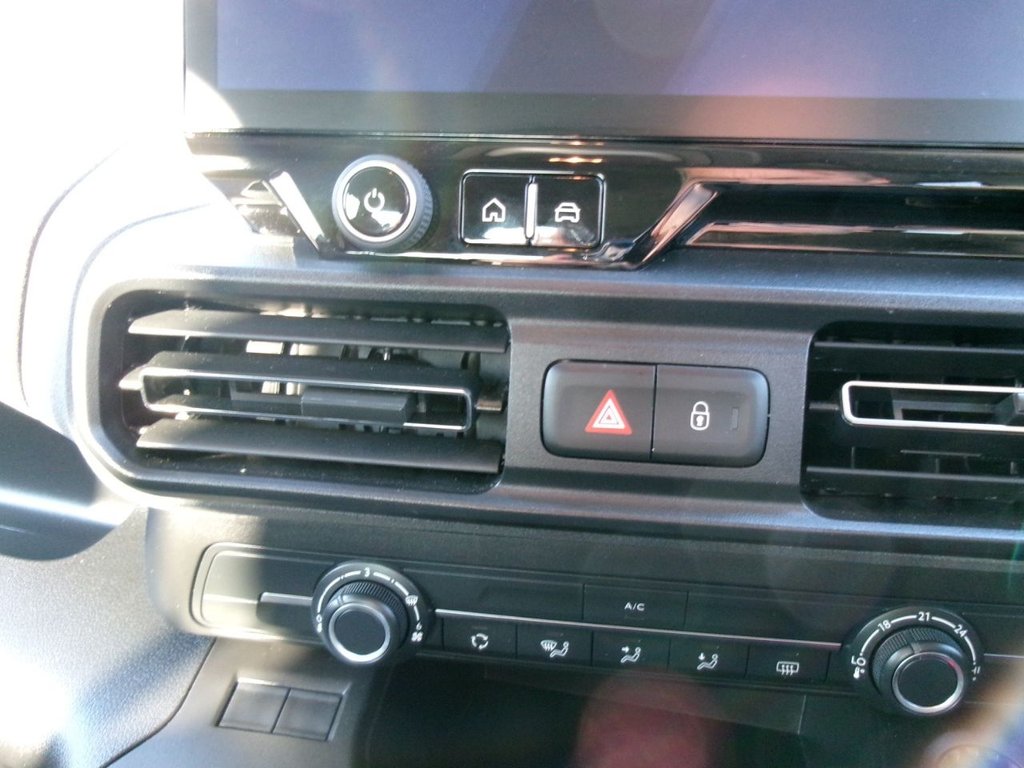 Used Peugeot Rifter 2025 for sale - 77937085: Photo 15