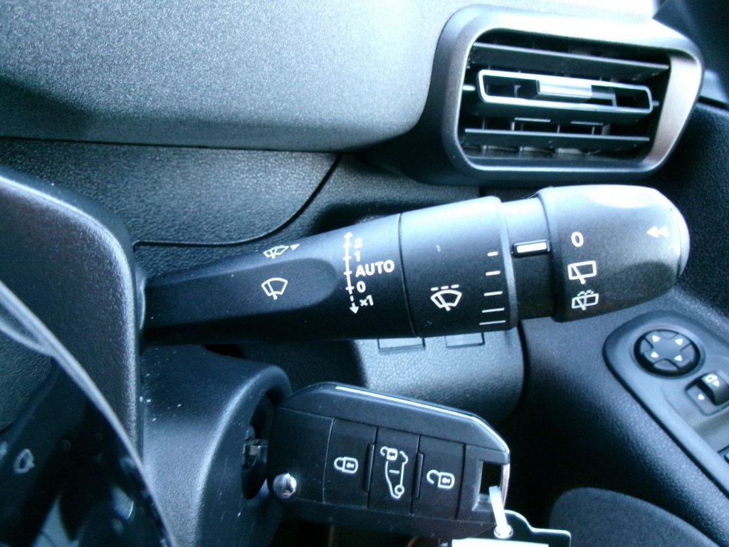 Used Peugeot Rifter 2025 for sale - 77937085: Photo 23