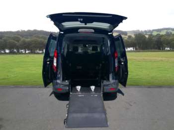 Used Ford Grand Tourneo Connect 2019 for sale - 74512161: Photo