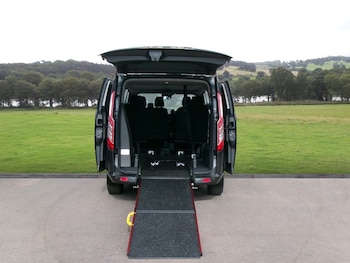 Used Ford Tourneo Custom 2019 for sale - 78299504: Photo