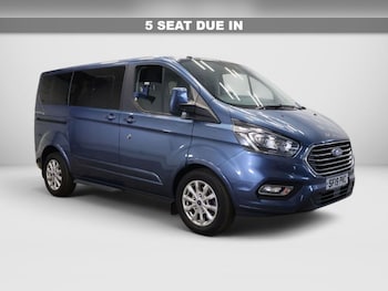 Used Ford Tourneo Custom 2019 for sale - 79072681: Photo