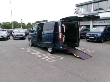 Used Ford Tourneo Custom 2019 for sale - 79072681: Photo