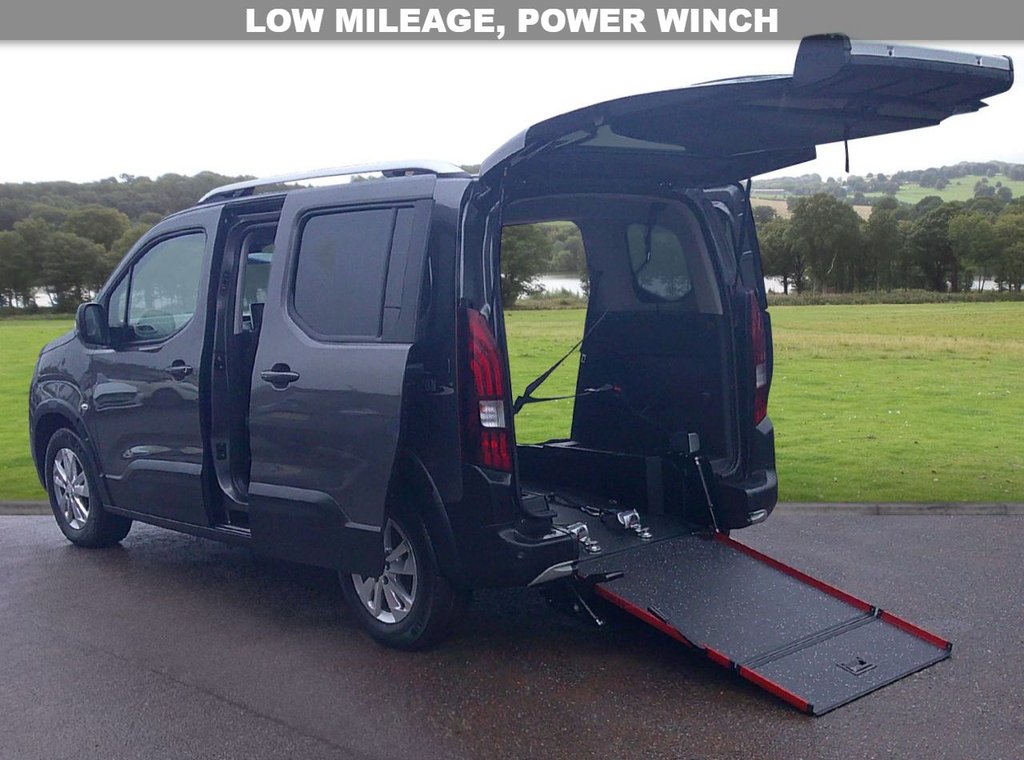 Used Peugeot Rifter 2020 for sale - 77408229: Photo 2