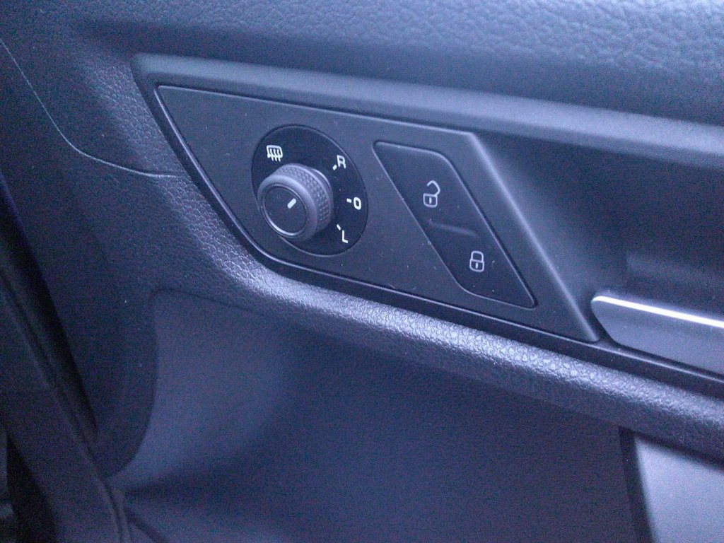 Used Volkswagen Caddy Maxi Life 2016 for sale - 77313334: Photo 17