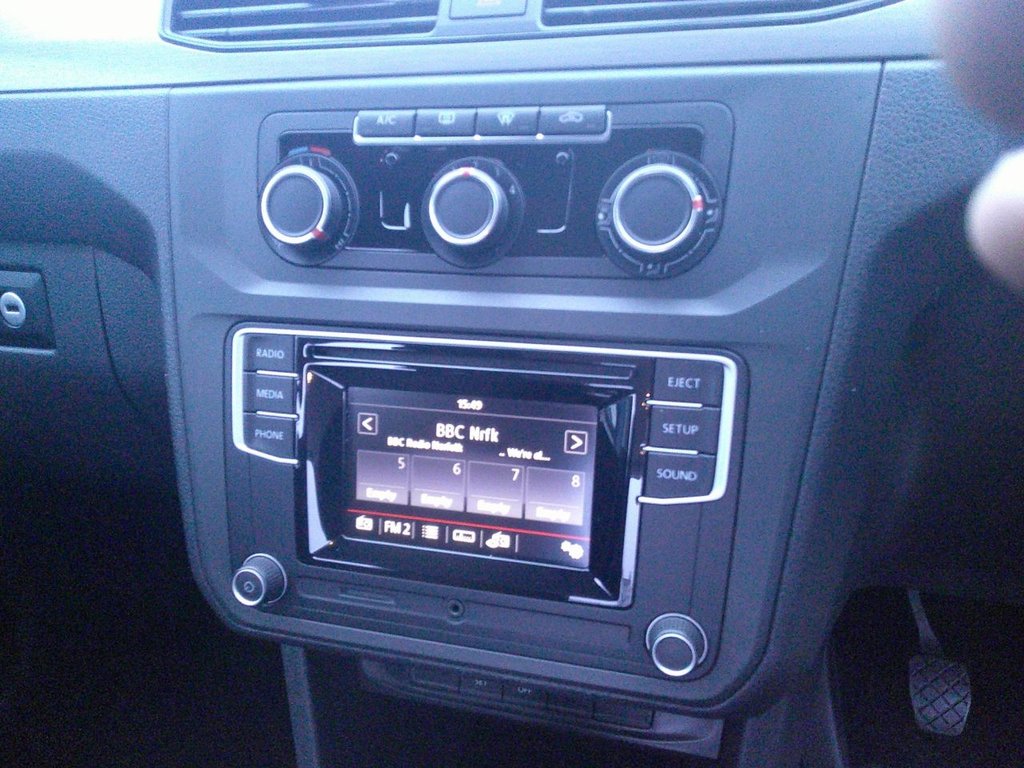 Used Volkswagen Caddy Maxi Life 2016 for sale - 77313334: Photo 18