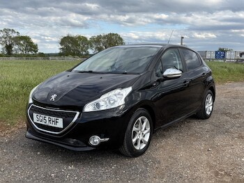 Used Peugeot 208 2015 for sale - 78545714: Photo