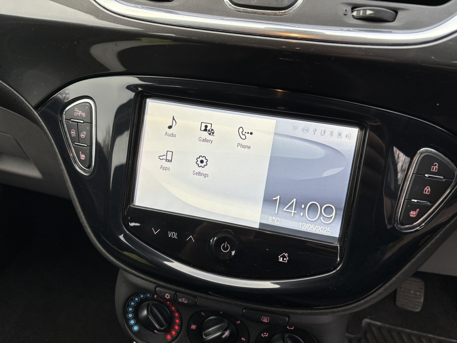 Used Vauxhall Corsa 2015 for sale - 76785092: Photo 28