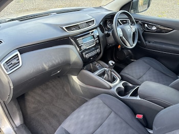 Used Nissan Qashqai 2014 for sale - 77118636: Photo