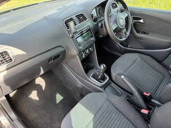 Used Volkswagen Polo 2013 for sale - 78145896: Photo