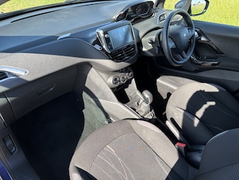 Used Peugeot 208 2013 for sale - 78858181: Photo