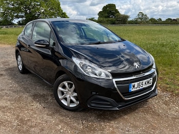 Used Peugeot 208 2015 for sale - 78835251: Photo