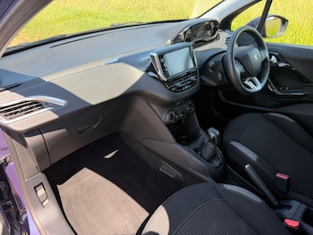 Used Peugeot 208 2016 for sale - 78761265: Photo