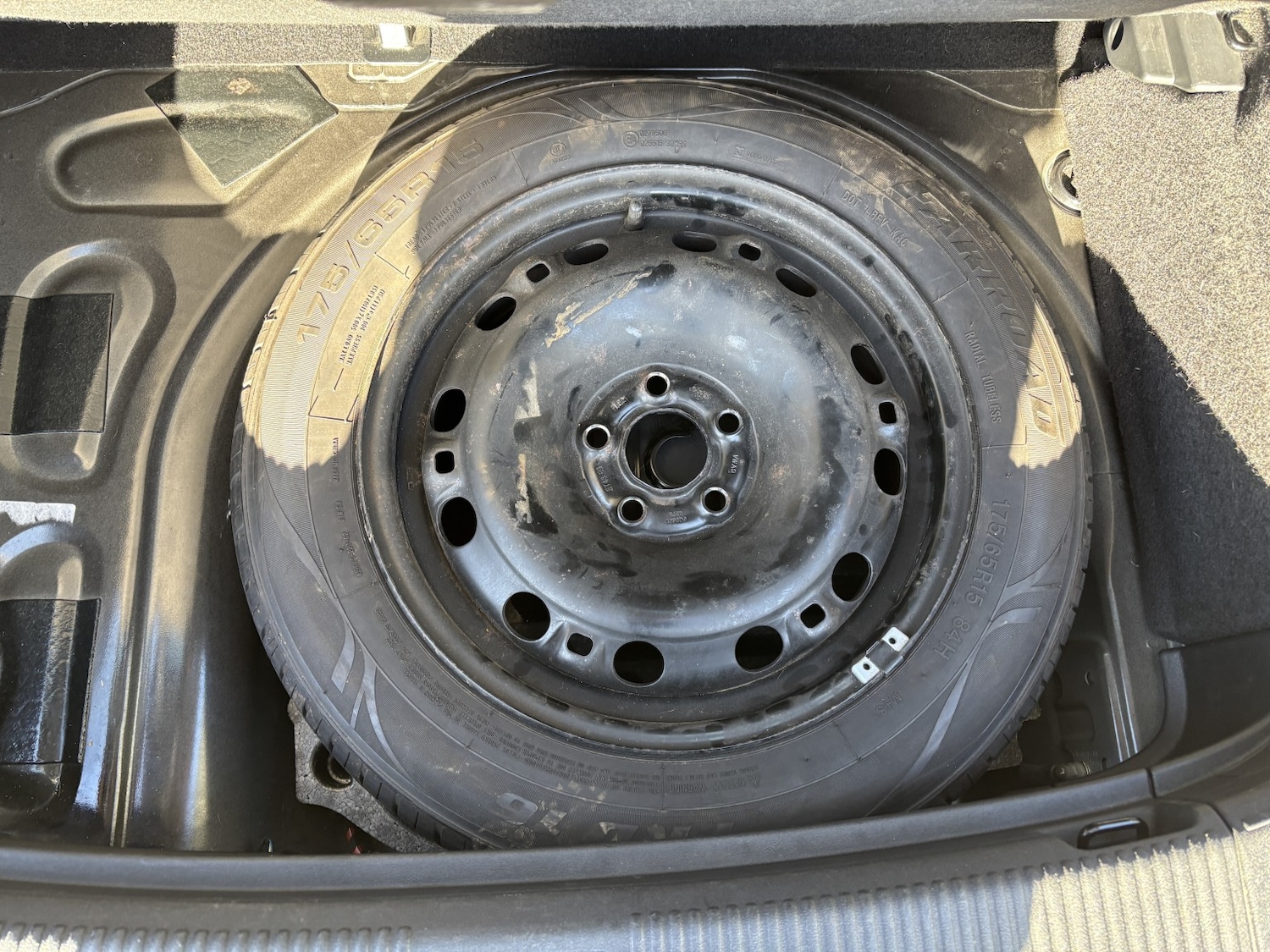 Used Audi A1 2013 for sale - 76174036: Photo 32