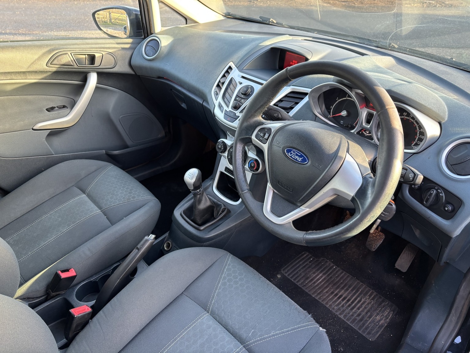 Used Ford Fiesta 2009 for sale - 77584488: Photo 2