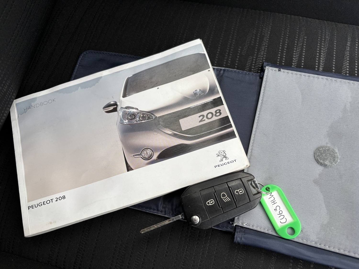 Used Peugeot 208 2013 for sale - 77548301: Photo 32