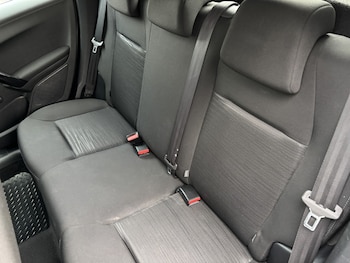 Used Peugeot 208 2013 for sale - 77548301: Photo