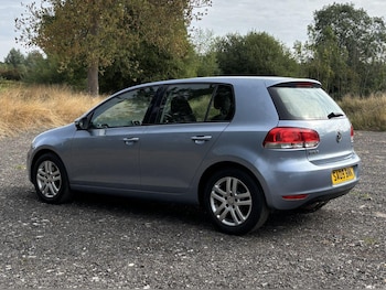 Used Volkswagen Golf 2009 for sale - 75604218: Photo