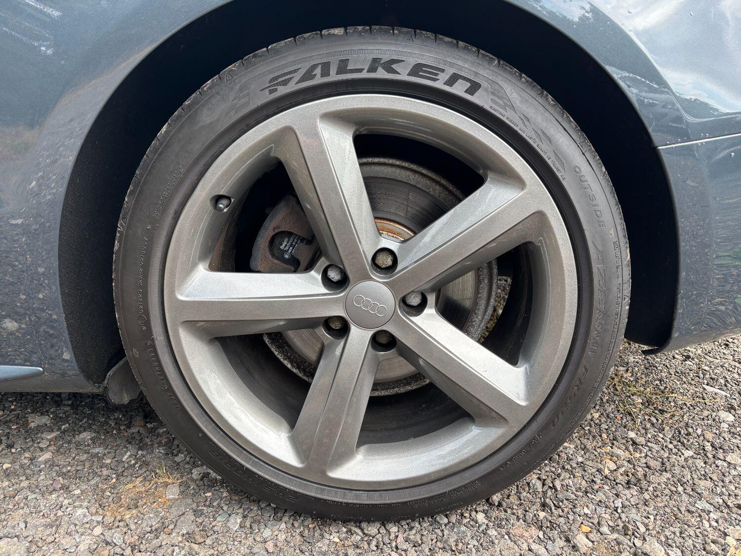 Used Audi A5 2009 for sale - 76358032: Photo 5