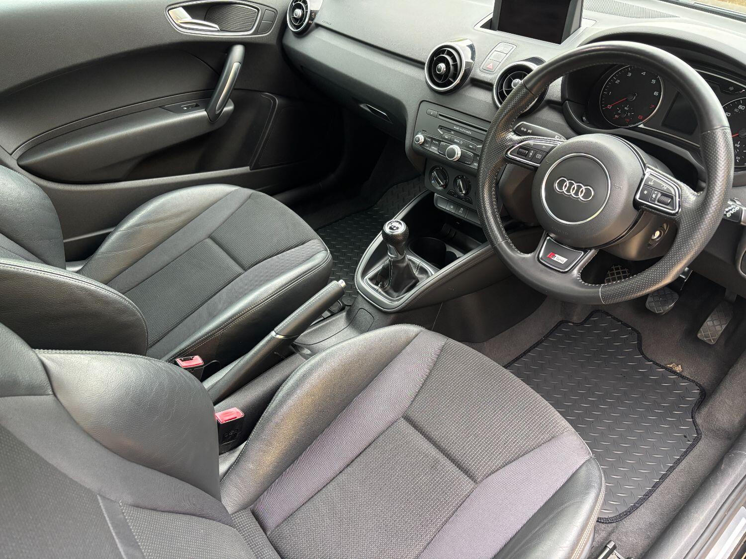 Used Audi A1 2011 for sale - 76198303: Photo 22