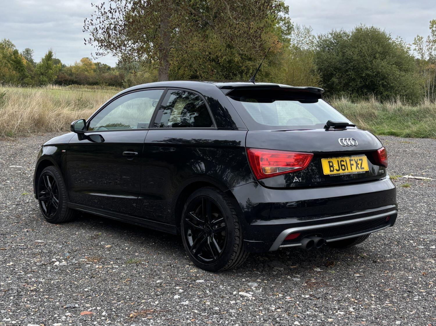 Used Audi A1 2011 for sale - 76198303: Photo 3