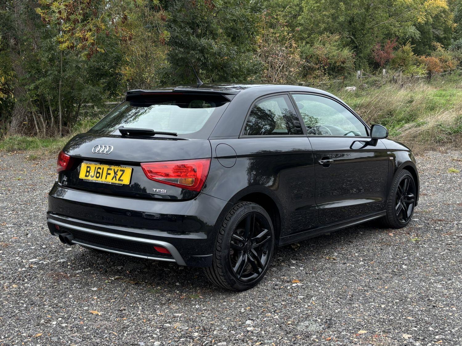 Used Audi A1 2011 for sale - 76198303: Photo 9