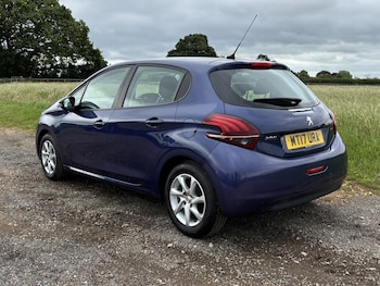 Used Peugeot 208 2017 for sale - 78659828: Photo