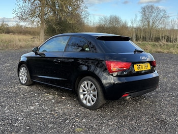 Used Audi A1 2011 for sale - 77080806: Photo
