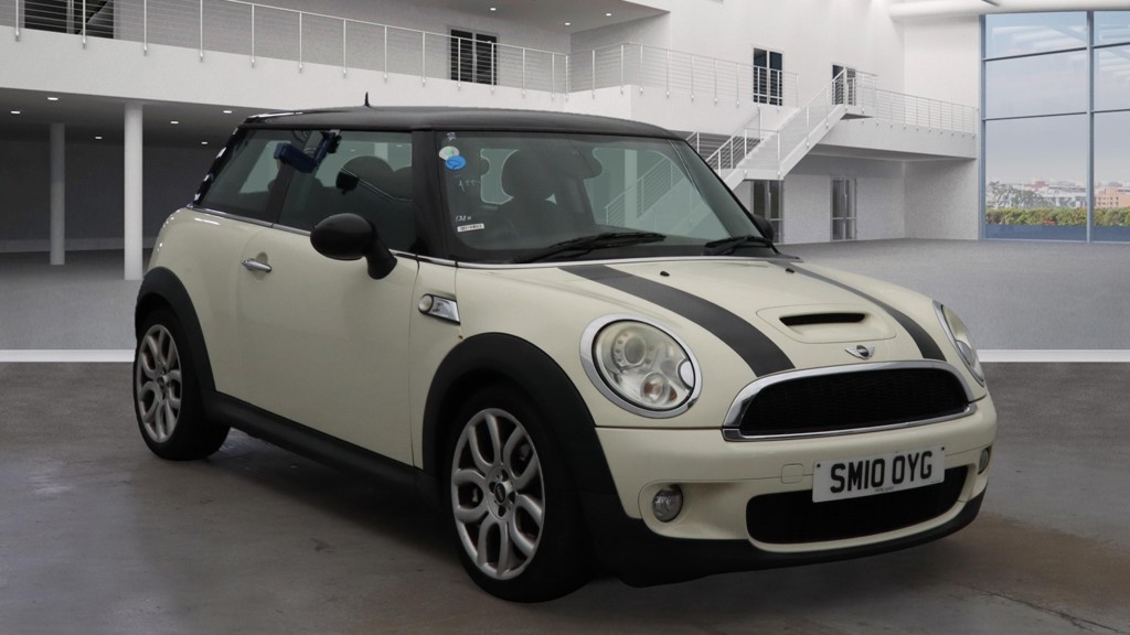 Used MINI Hatch 2010 for sale - 76596564: Photo 1