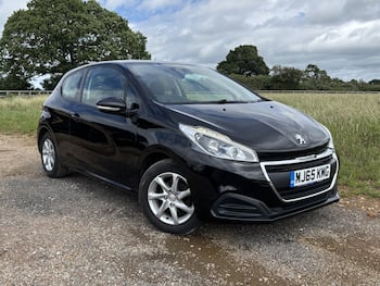 Used Peugeot 208 2015 for sale - 79735297: Photo