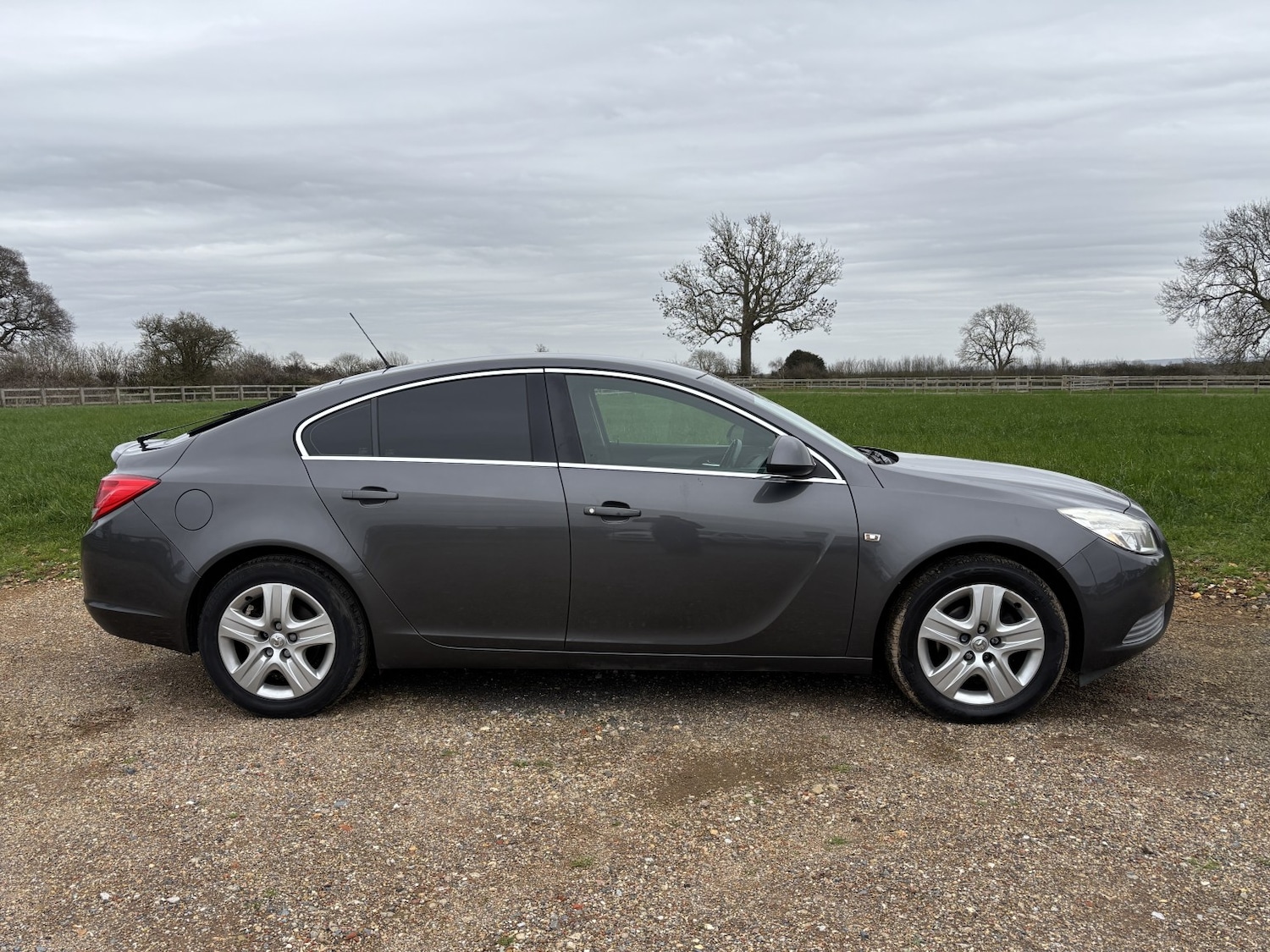 Used Vauxhall Insignia 2011 for sale - 78197938: Photo 10