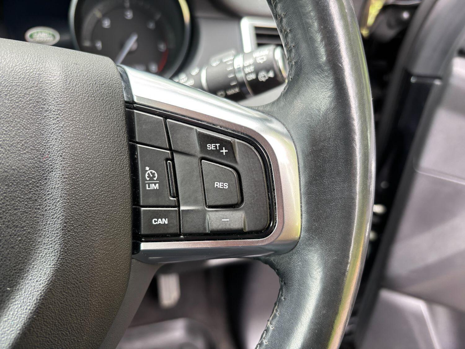 Used Land Rover Discovery Sport 2016 for sale - 76793185: Photo 32