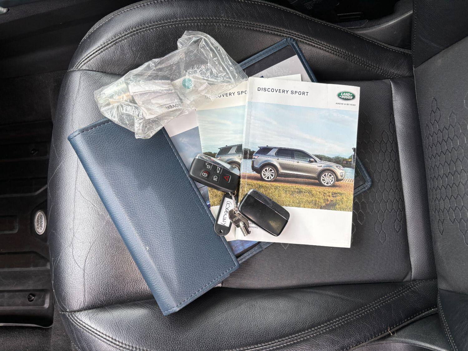 Used Land Rover Discovery Sport 2016 for sale - 76793185: Photo 45