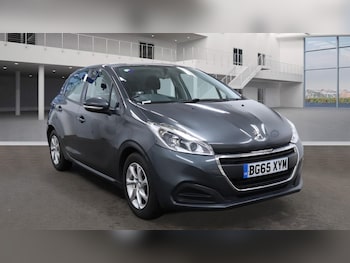 Used Peugeot 208 2015 for sale - 77011785: Photo