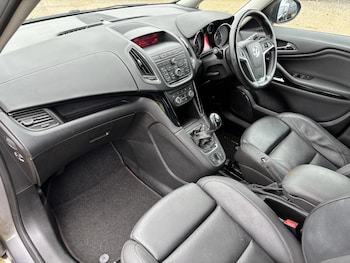 Used Vauxhall Zafira Tourer 2016 for sale - 78018272: Photo