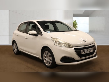 Used Peugeot 208 2015 for sale - 79246415: Photo