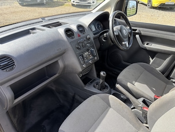 Used Volkswagen Caddy Maxi 2012 for sale - 77901302: Photo