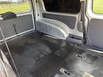 Used Volkswagen Caddy Maxi 2012 for sale - 77901302: Photo