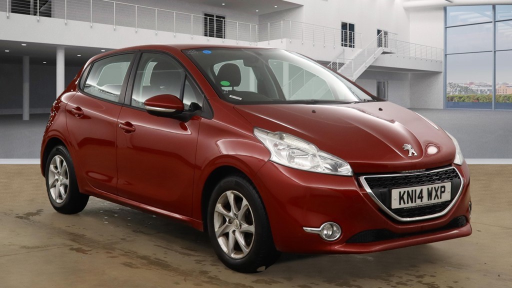 Used Peugeot 208 2014 for sale - 76734780: Photo 1