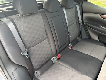 Used Nissan Qashqai 2015 for sale - 78098117: Photo