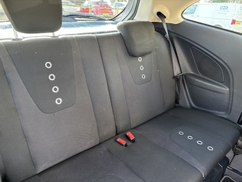 Used Ford Ka 2011 for sale - 77370684: Photo