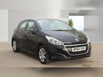 Used Peugeot 208 2015 for sale - 78452438: Photo