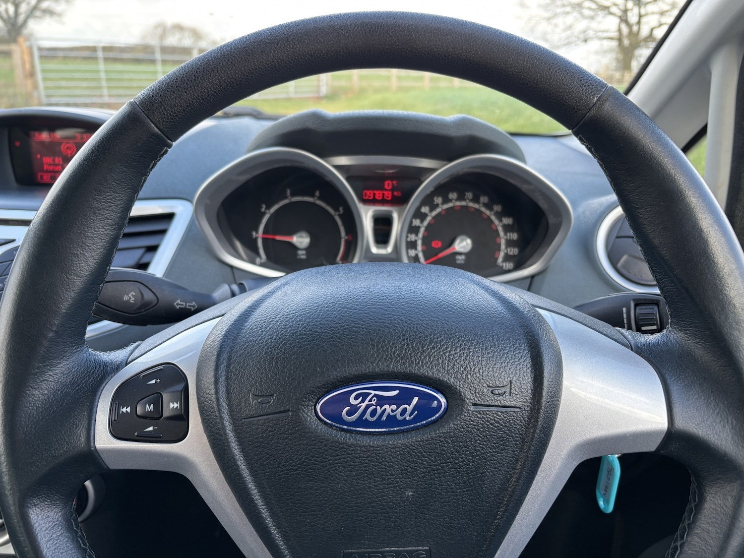 Used Ford Fiesta 2011 for sale - 77101376: Photo 27