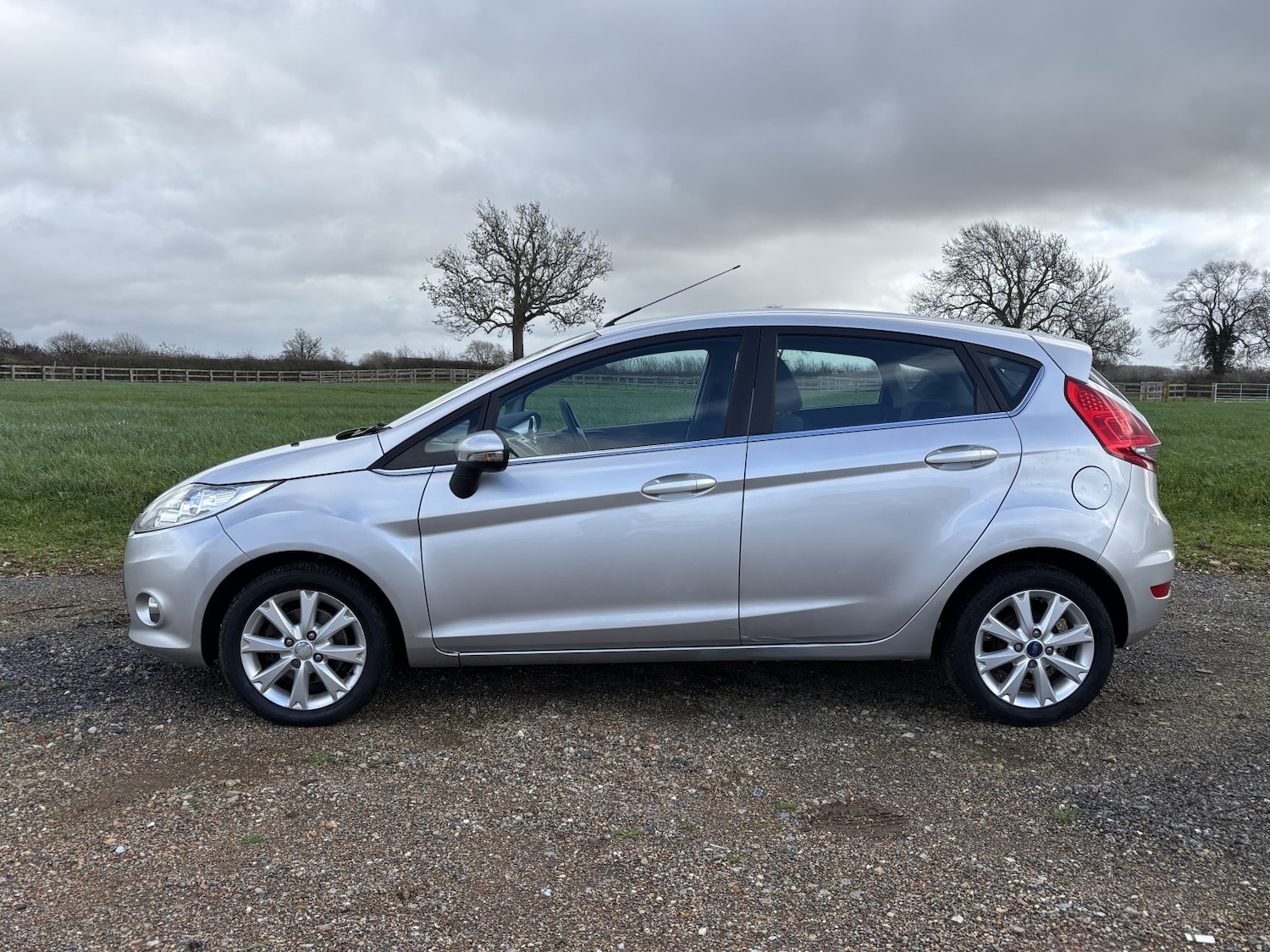 Used Ford Fiesta 2011 for sale - 77101376: Photo 8