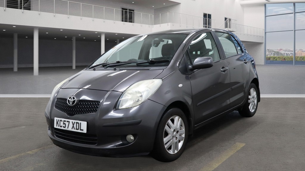 Used Toyota Yaris 2007 for sale - 77314037: Photo 2