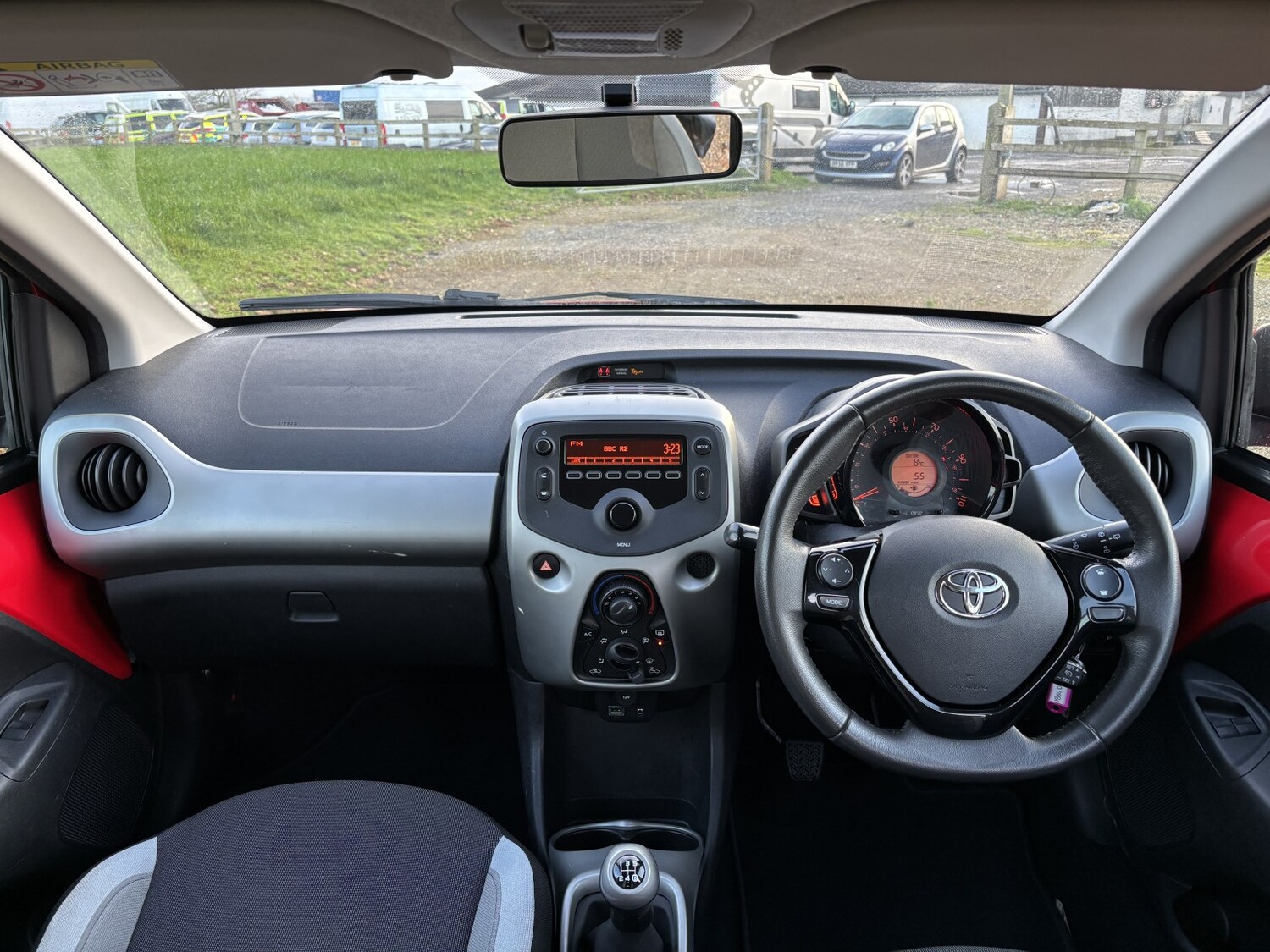 Used Toyota AYGO 2014 for sale - 77201250: Photo 23