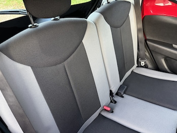 Used Toyota AYGO 2014 for sale - 77201250: Photo